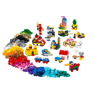 LEGO Classic 90 Years of Play  (11021)
